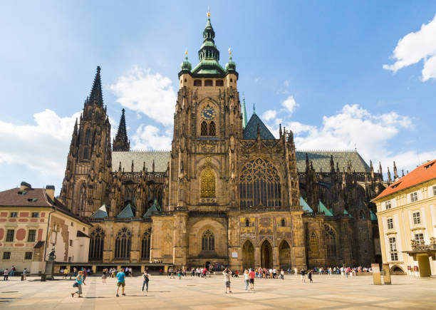 Exploring the Majesty of 聖ヴィート教会（kostelsv。vita) A Gothic Marvel in Prague